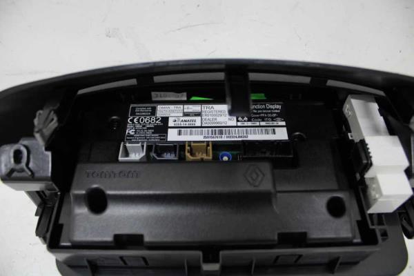 RADIO RENAULT MEGANE - Vue 2